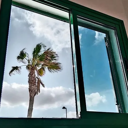 El Islote Direct At Paradise Cotillo