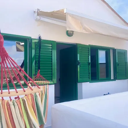 El Islote Direct At Paradise Cotillo