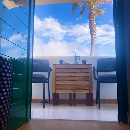 El Islote Direct At Paradise Cotillo