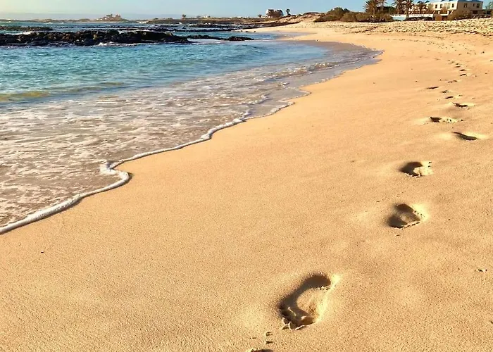 El Islote Direct At Paradise Cotillo