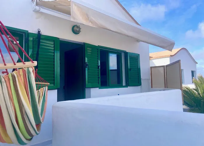 El Islote Direct At Paradise