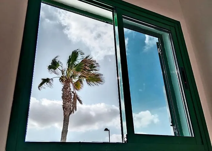 El Islote Direct At Paradise Cotillo